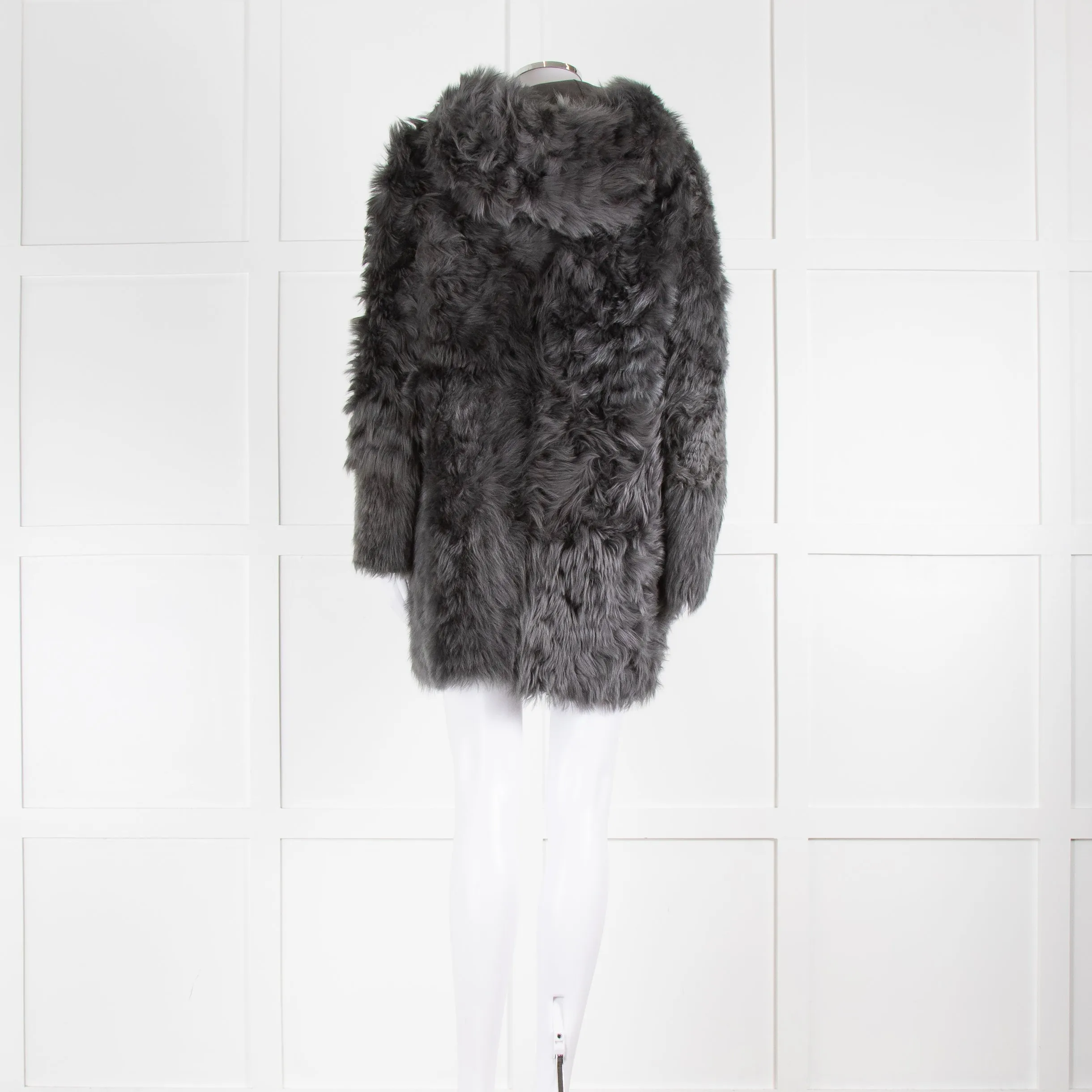 DROMe Grey Shaggy Fur Coat With Hood