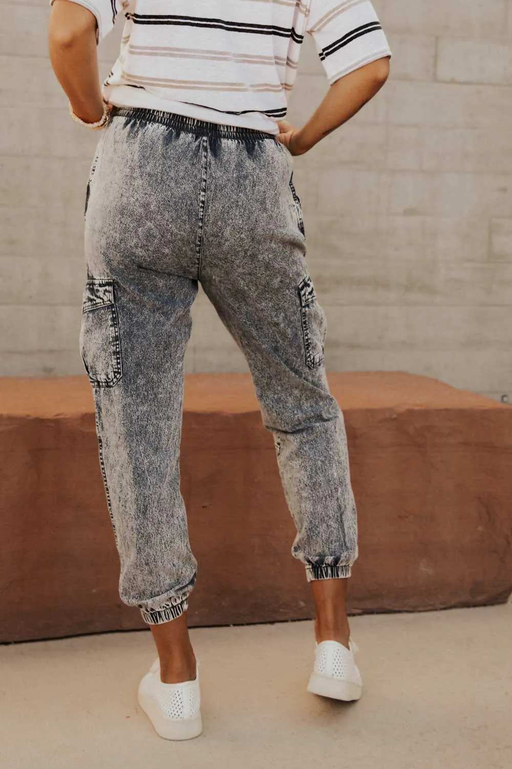 Luna Denim Cargo Joggers in Medium Wash
