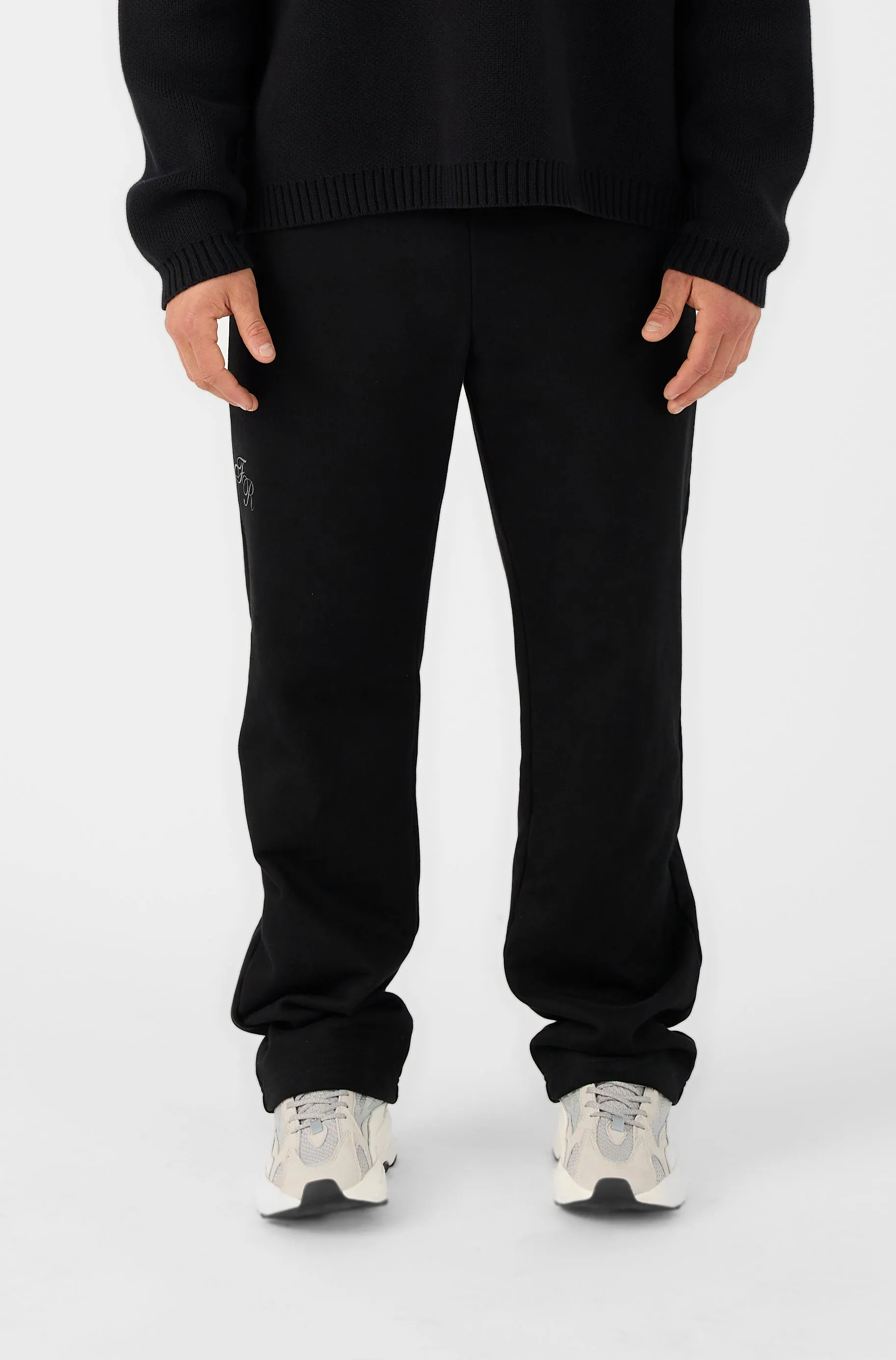 Straight Leg Sweatpant - Black